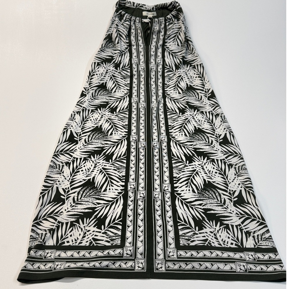 MAX STUDIO Women Small Black White Tropical Fern Print Halter Stretch Maxi Dress